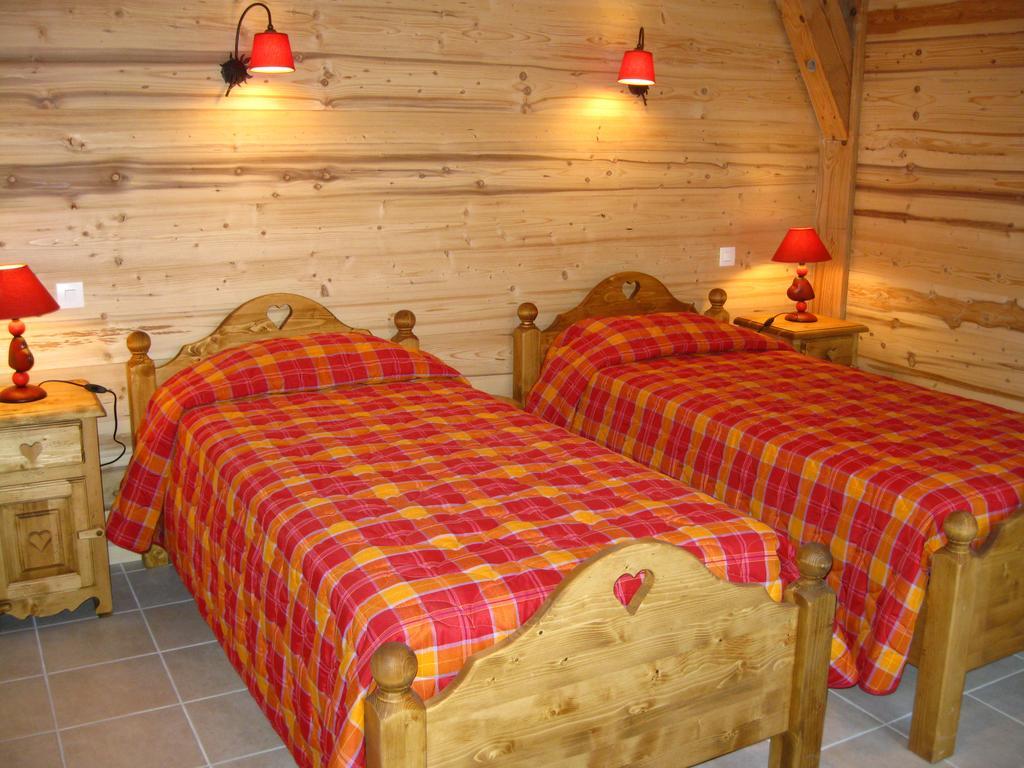 Ferme Auberge Du Bessard Allevard Exterior foto